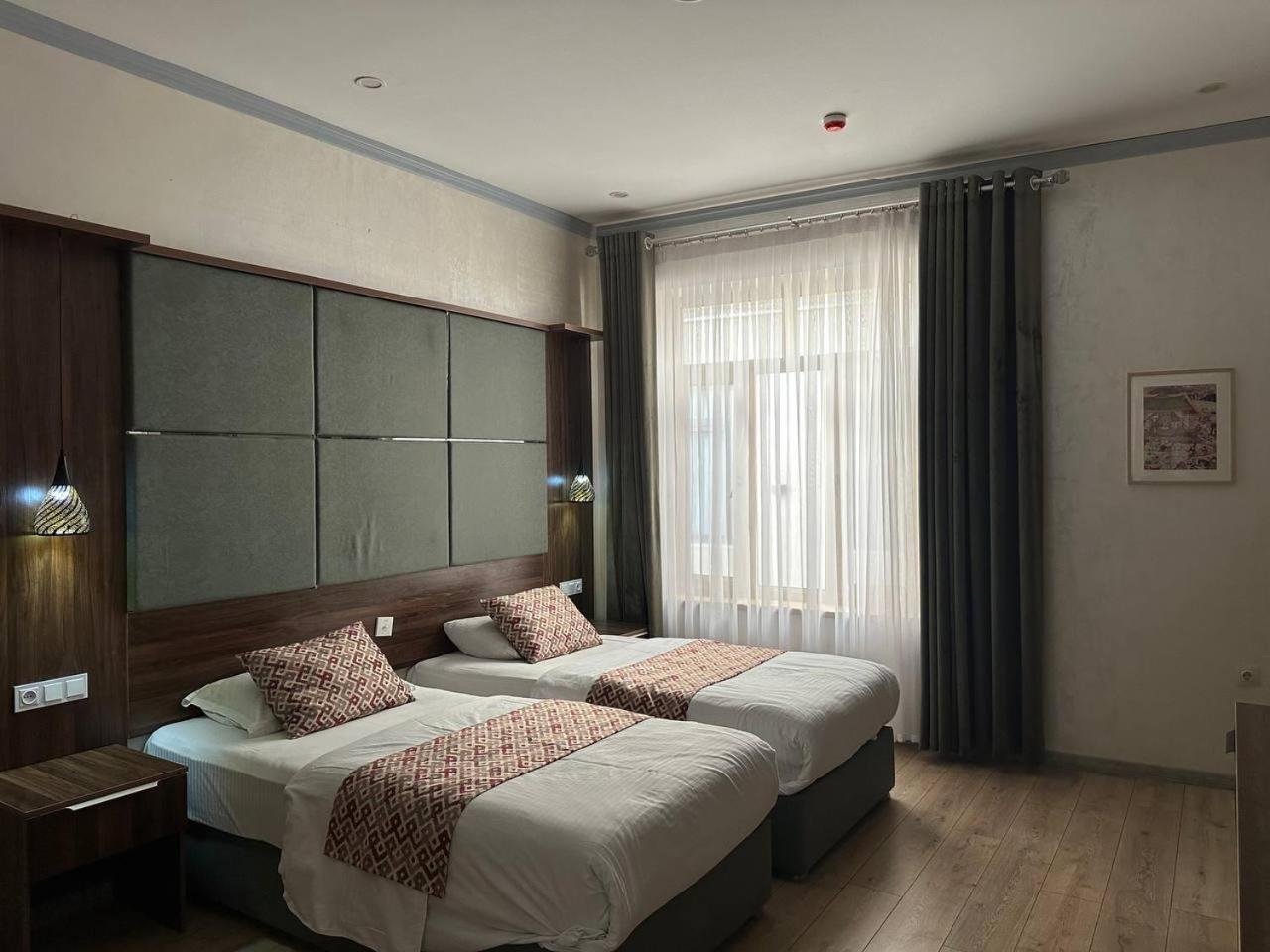 Atrium Hotel Buxoro Luaran gambar