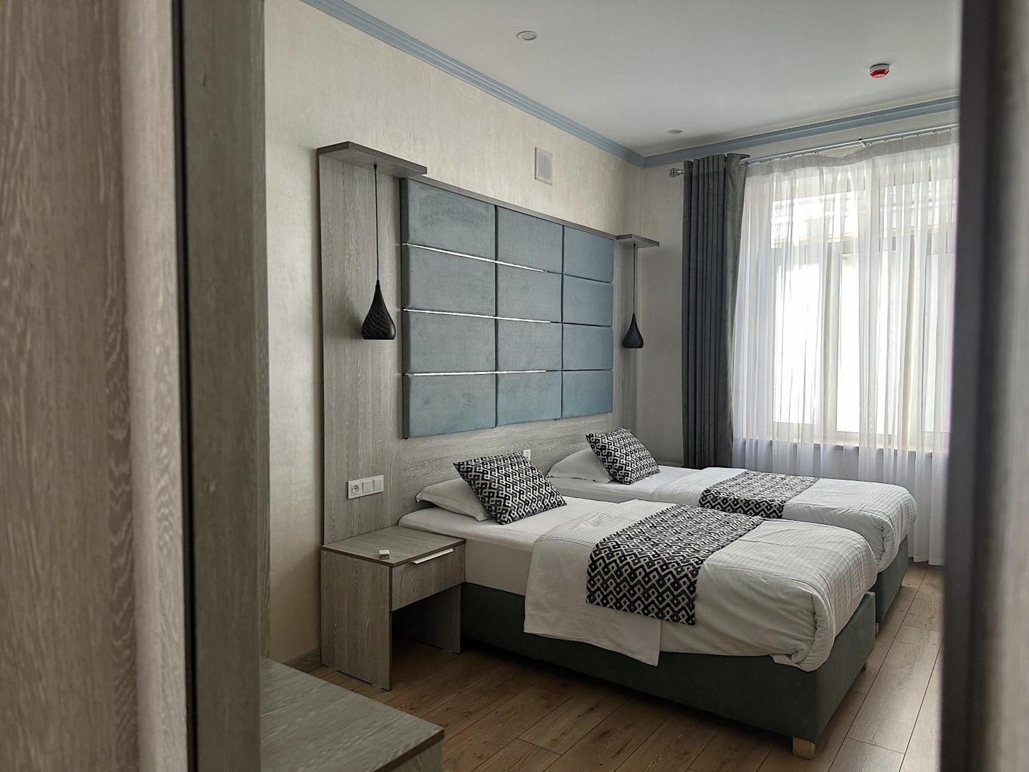 Atrium Hotel Buxoro Luaran gambar